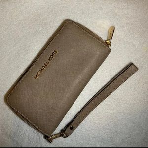 MK wallet